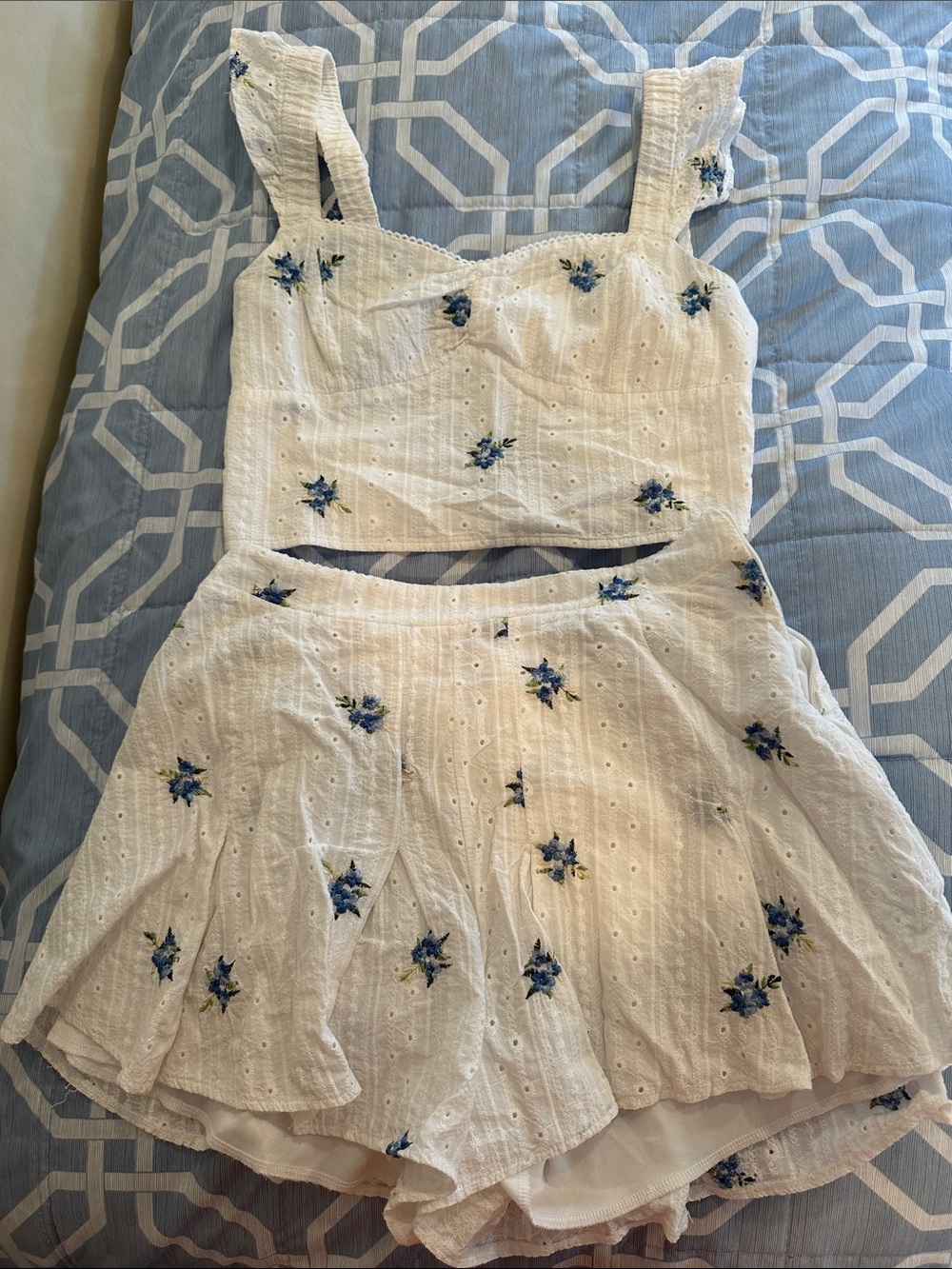White Embroidered Floral Crop Top and Short Set - Blue Floral